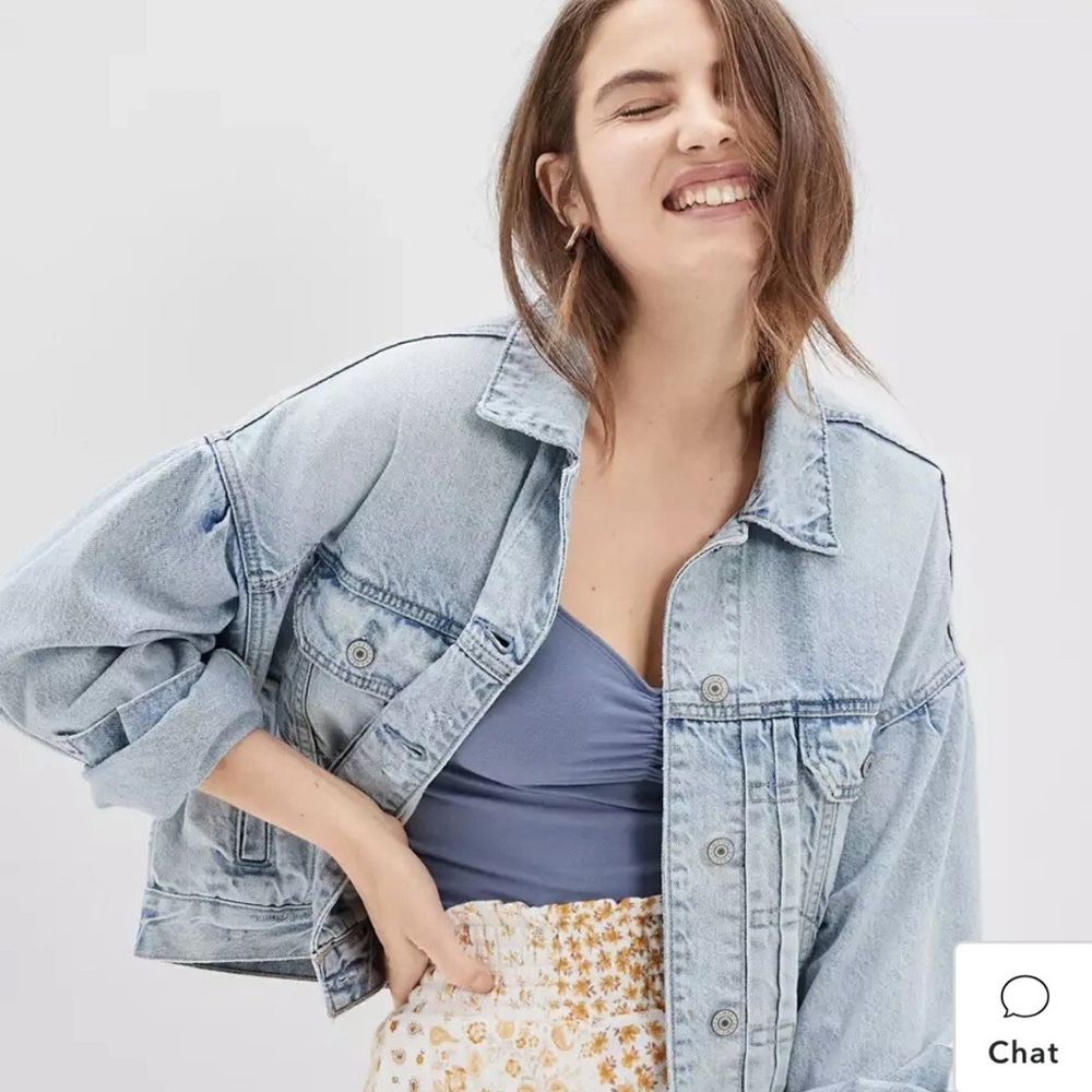 AE American Eagle Women's Cropped Denim Jacket